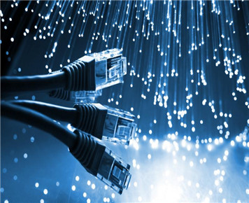 How Does Fiber Optic Cables Transmit Data?