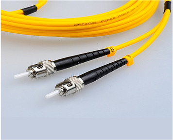 What Cable Should Be Used for The 10G Transceiver Module?